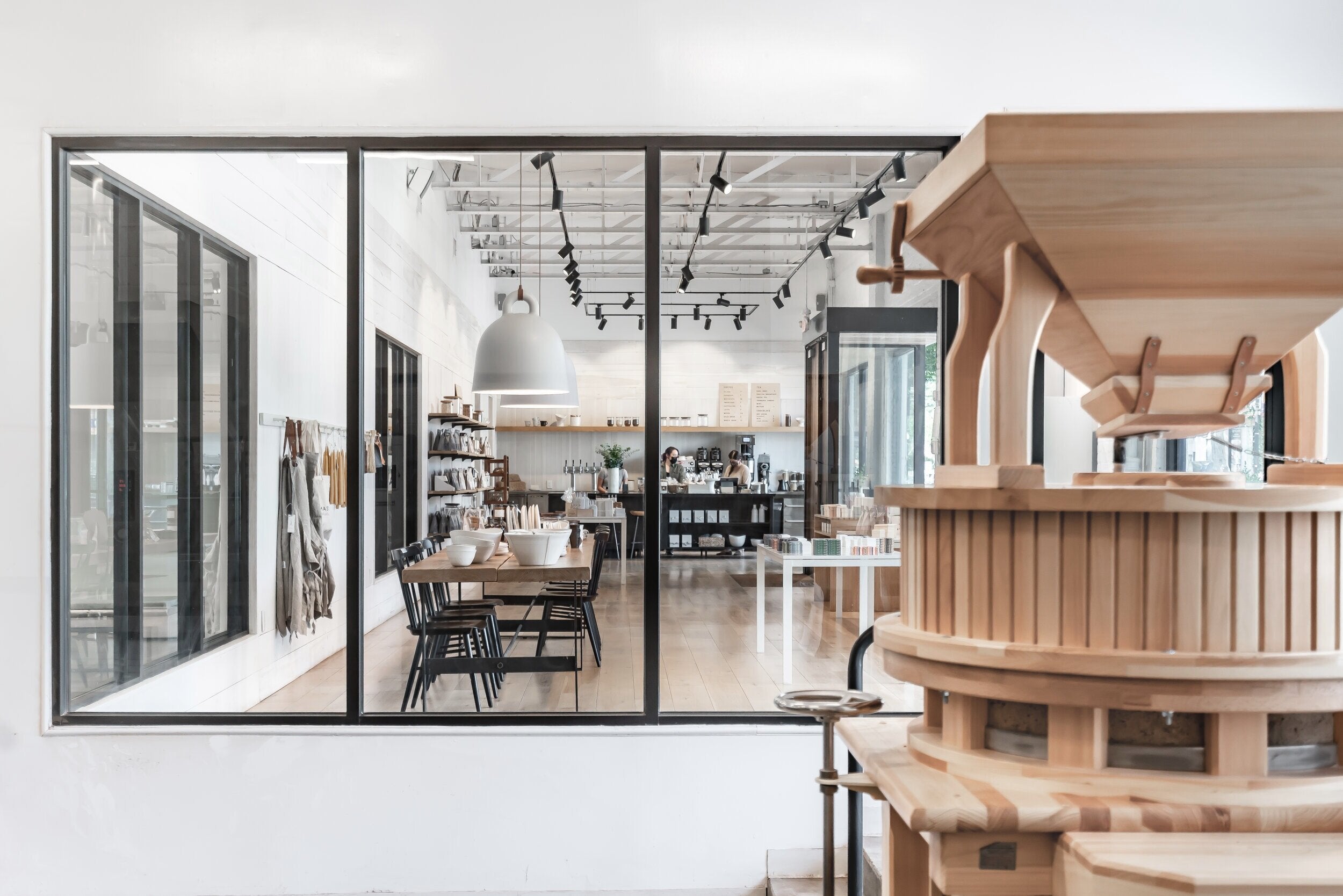 A few (more than a few) words about Mast Market